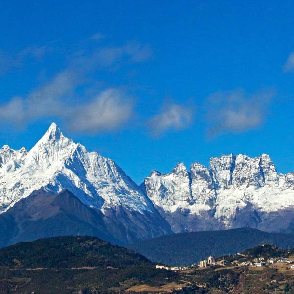Meili Snow Mountain